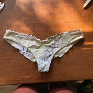 *RARE* Boys + Arrows Bikini Bottom in Rattle